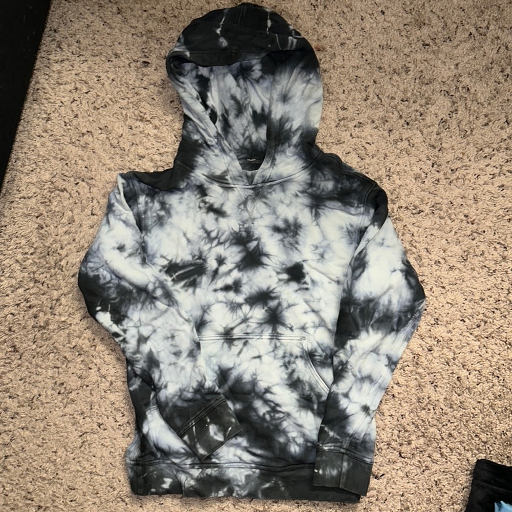 Lululemon WunderTrain Hoodie in Tie Dye (Size 4)